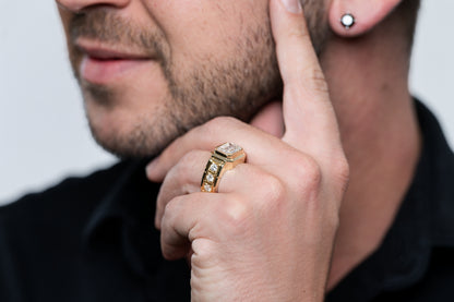 The Vanguard Ring by Stephen Cory & Co.